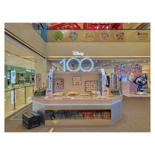 迪士尼 100 周年期間限定店。海港城 迪士尼 100 周年期間限定店。海港城