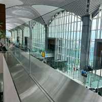 ISTANBUL AIRPORT- BUSIEST AIRPORT IN EUROPE!