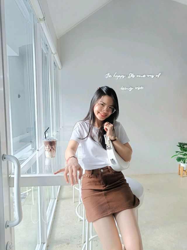 WISE CAFE 