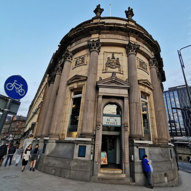 Leeds Architectural Buildings (UK)