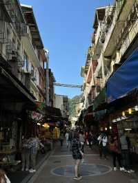 One-day Trip ชมน้ำตก เที่ยวถนนคนเดินที่ Wulai