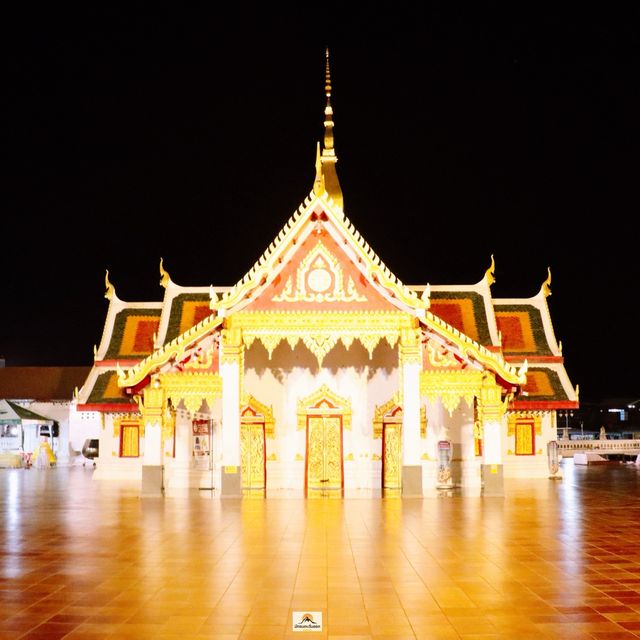 วัดพระธาตุเชิงชุมวรวิหาร จ.สกลนคร