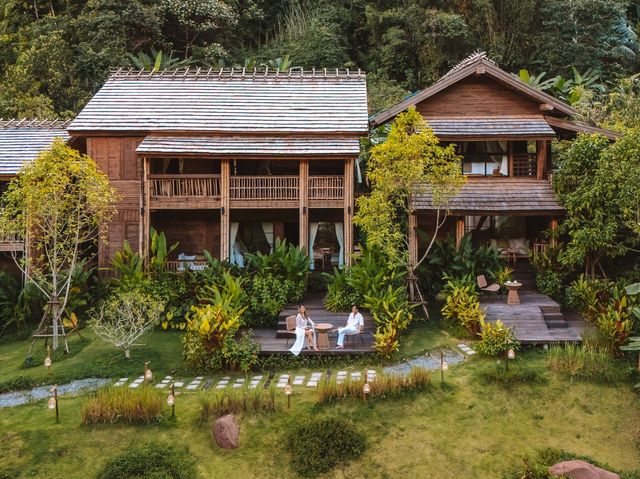 ที่พักติดลำธาร หมู่บ้านสะปัน จ.น่าน