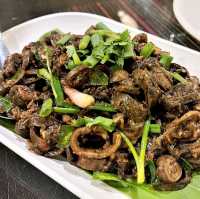 อาหารเหนือดีกรี Michelin BIB Gourmand