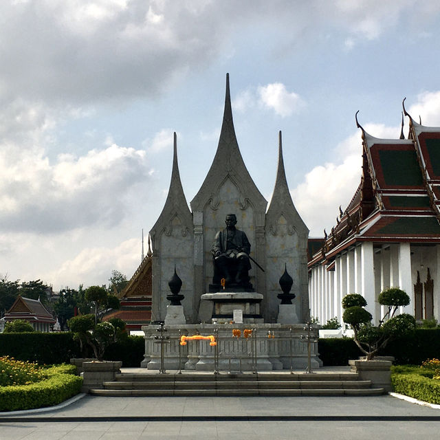 Maha Chetsadabodin Royal Pavilion 
