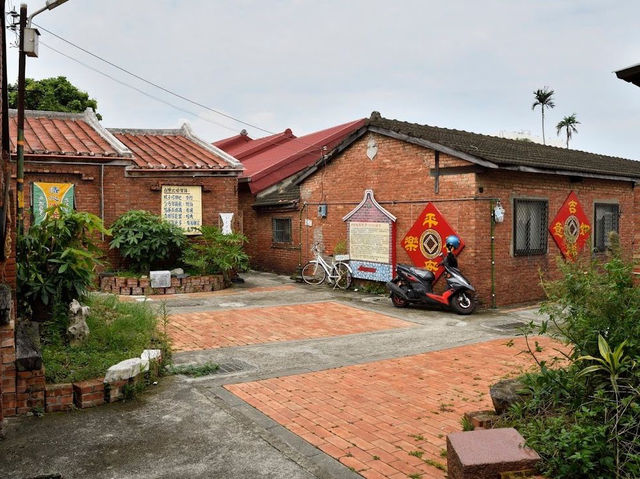 The Historical Luzhunan House