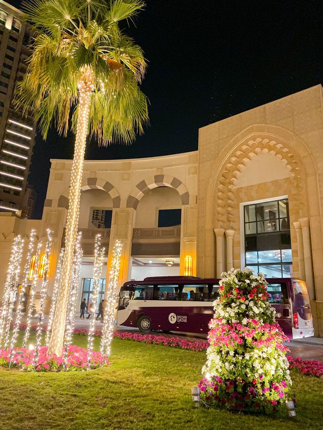 Luxurious Pearl Island in Doha at night 