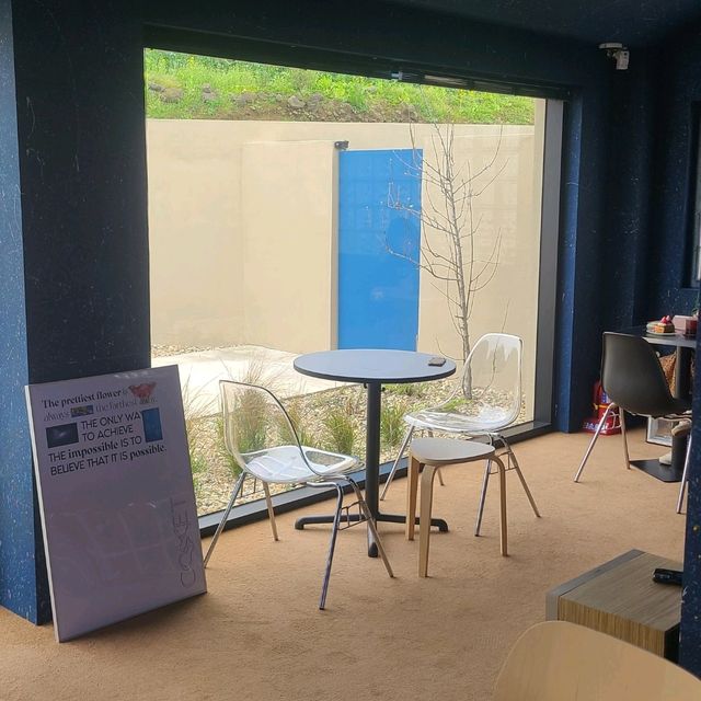 제주 하귀 카페)코메트커피 - 제주 애월 하귀 분위기 좋은 신상카페