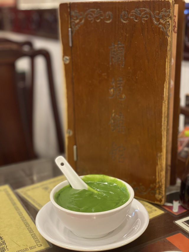 春意糖水，朝聖米芝蓮開心果糊