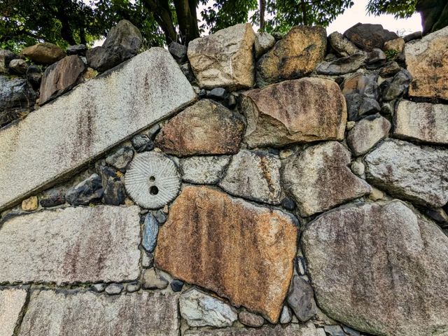 日本京都-能拍到京都塔小橋湖水倒影：涉成園