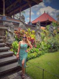 ❤️BEAUTIFUL UBUD PALACE IN BALI🤎Save This and Go💪