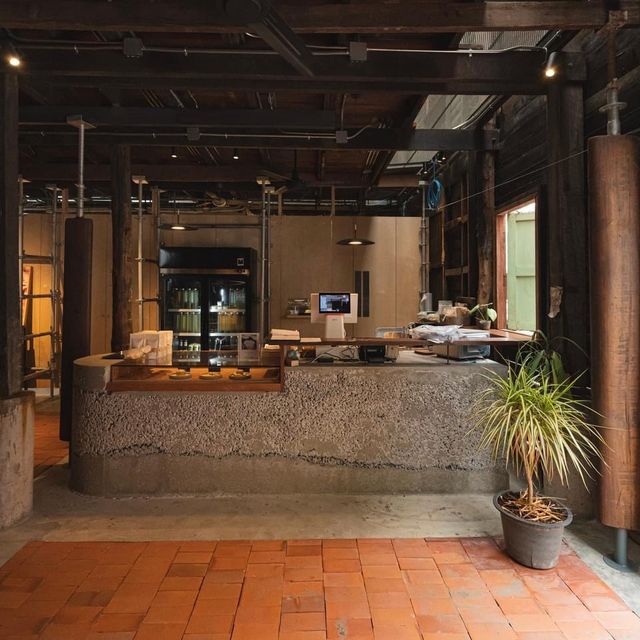 Vanich House ตลาดน้อย