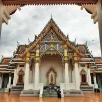 วัดพระศรีมหาธาตุวรมหาวิหาร
