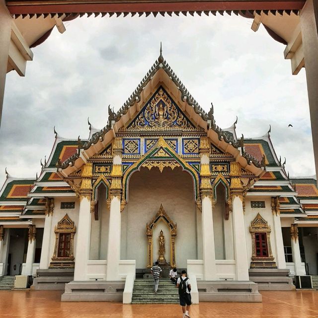 วัดพระศรีมหาธาตุวรมหาวิหาร