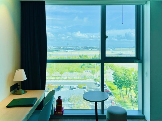 A perfect for travelers needing a place to rest during a layover🇰🇷