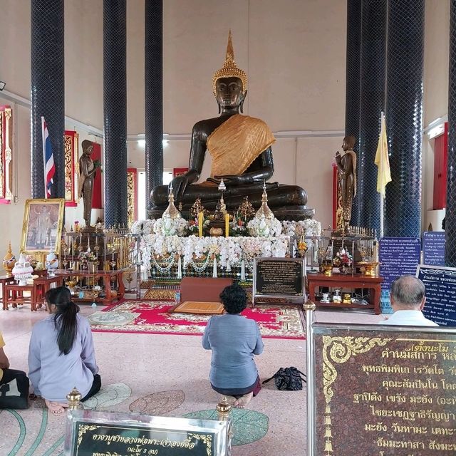 สถานที่น่าไปใหว้พระทำบุญ