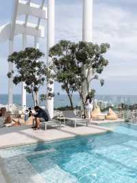 Arbour Hotel Pattaya ที่พักสระว่ายน้ำวิวสุดปัง
