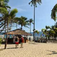 Turquoise Bliss: Paradise Beach Phuket's Hidden Gem
