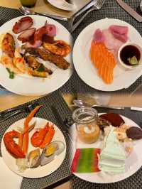 萬麗咖啡室-南洋風味自助午餐，任食龍蝦叻沙及美味甜品