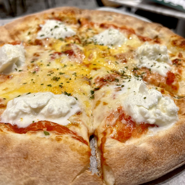 觀塘海濱道人氣手工薄餅🍕