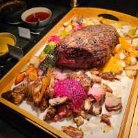 A Seafood Extravaganza: Crowne Plaza Straits City Hotel Buffet