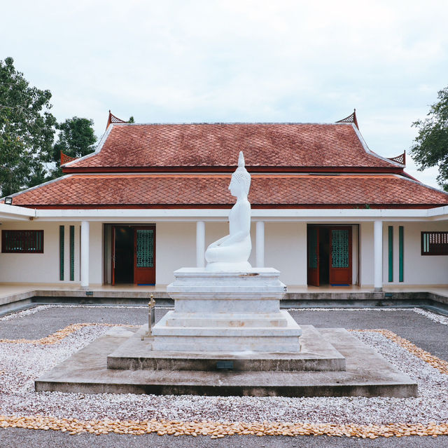 วัดพระบรมธาตุสวี ชุมพร