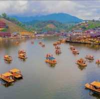 บ้านรักไทย เมืองสามหมอก