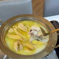 花膠雞火鍋🍲無限時任食邊爐！