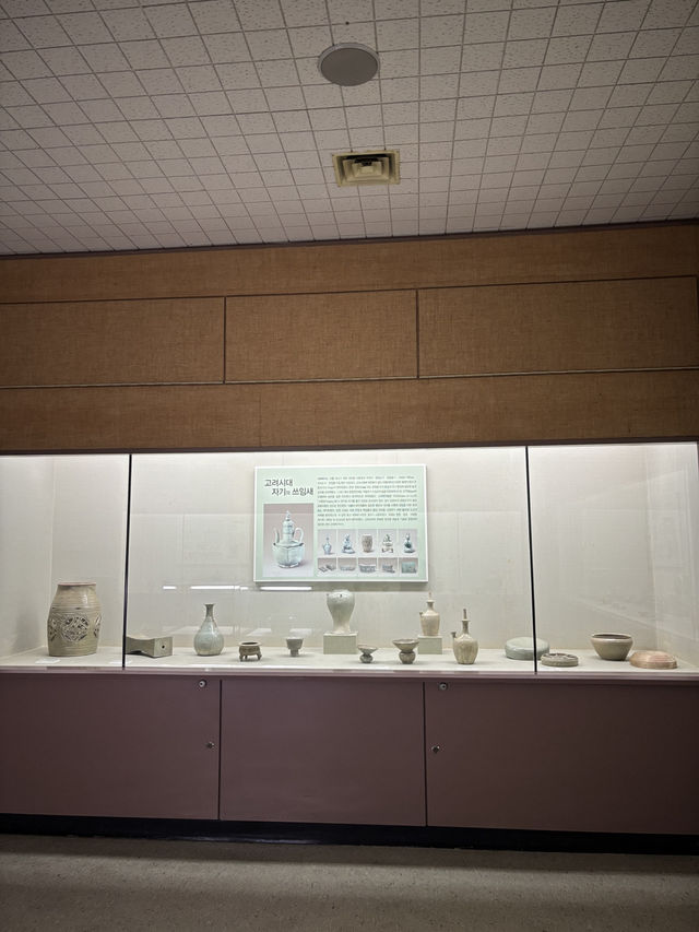 무료로 유물들을 관람 할 수 있는 원광대학교 박물관