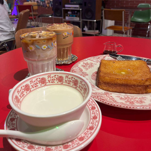 ❣️🪑🍹홍콩 컨셉 일산카페 추천 청킹에쏘