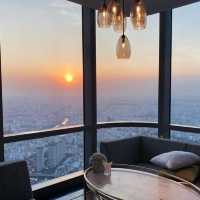 Sky-High Elegance: My Luxurious Stay at Vinpearl Landmark 81, Autograph Collection