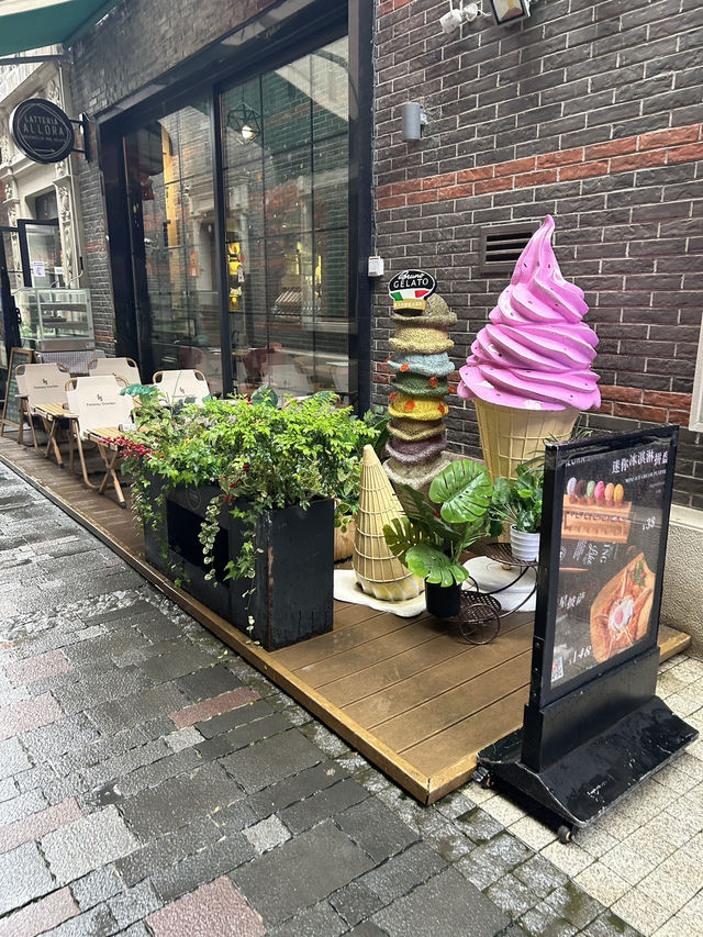 West Nanjing ถนนสวย รวมร้านอร่อยที่นี่เพียบ!