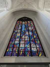 This church is a fine example of “basic but not boring”
