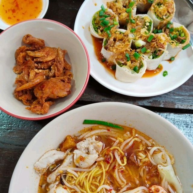 ต๋อย-ต่อ-โต๊ะ