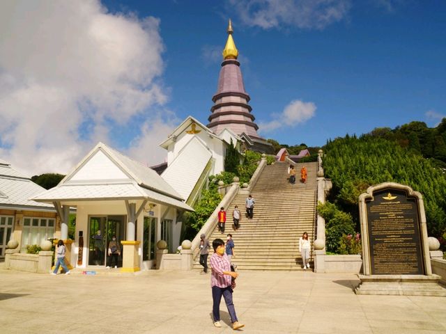 พระธาตุ​ดอย​อินทนนท์​ ไหว้พระขอพร เชียงใหม่