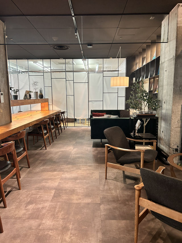 【和歌山】本とパンとコーヒーが同時に楽しめる贅沢カフェ☕️✨
