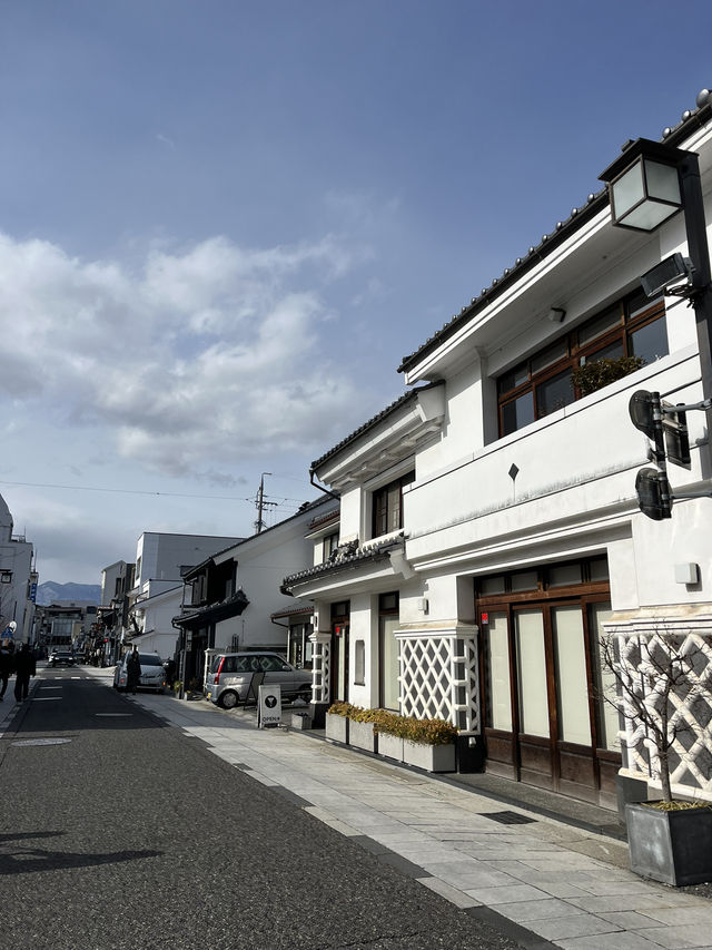 【松本市🇯🇵】松本の風情が楽しめる中町通りで食べ歩き！