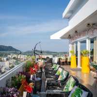 พิกัด Rooftop bar phuket รับ Valentines 🩷