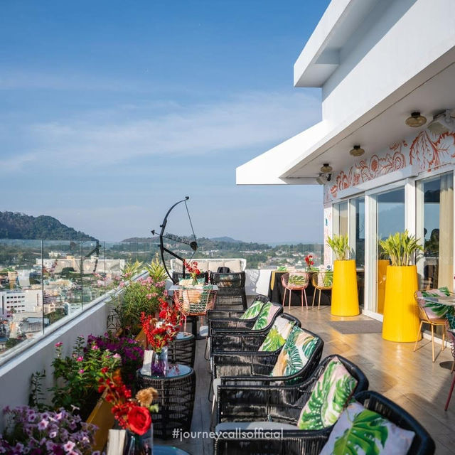 พิกัด Rooftop bar phuket รับ Valentines 🩷