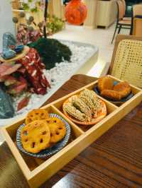 Delicious Comfort at Omni Tea House
