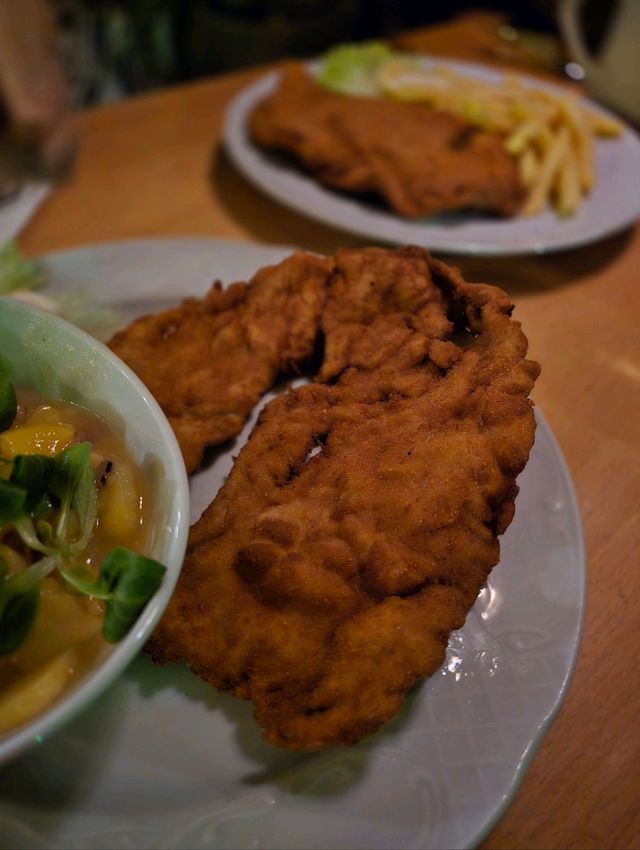 유럽여행 비엔나 맛집 Café Bierbeisl Einstein