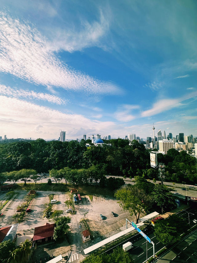 The St. Regis Kuala Lumpur: Timeless Luxury in the Heart of the City