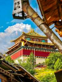 Discover the Magic of Dukezong Ancient Town: A Timeless Journey Awaits!