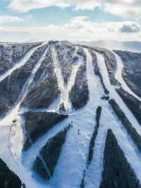 🏔️ Wanlong Ski Resort – The “Davos of China” for Skiing Enthusiasts 🎿❄️
