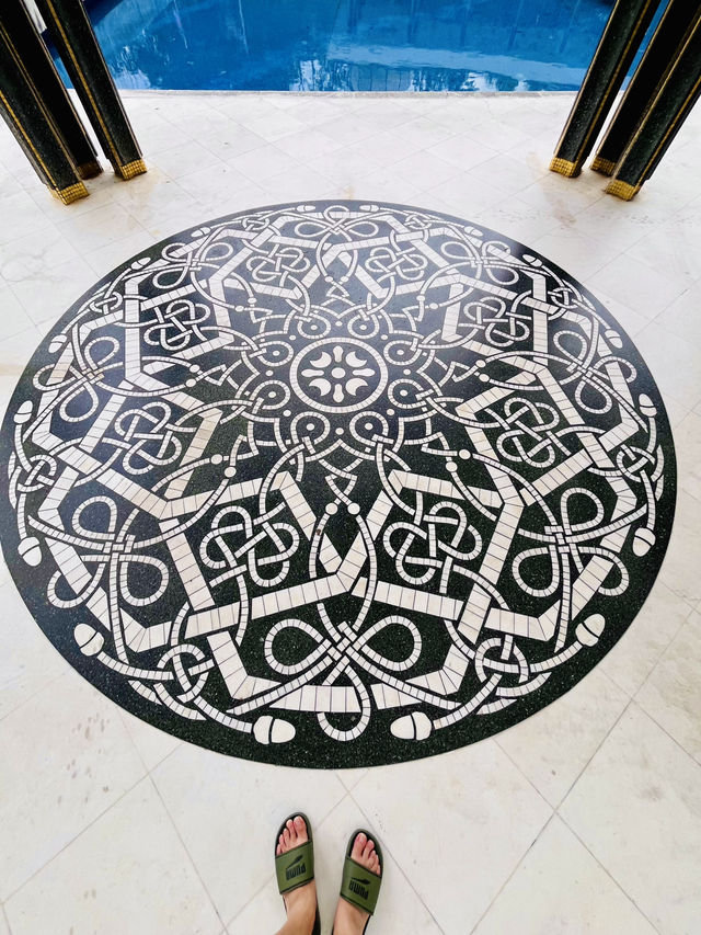 “Tugu Negara: A Monument of Heroes and History in Malaysia”