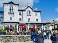 Romantic Honeymoon at Windermere – A Lakeside Escape