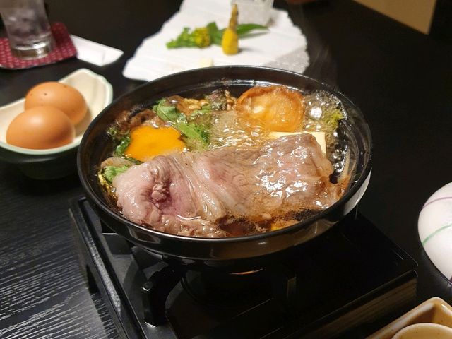 쿠로카와 온천마을에 있는 야마시노부에서 신선이 되어보세요.