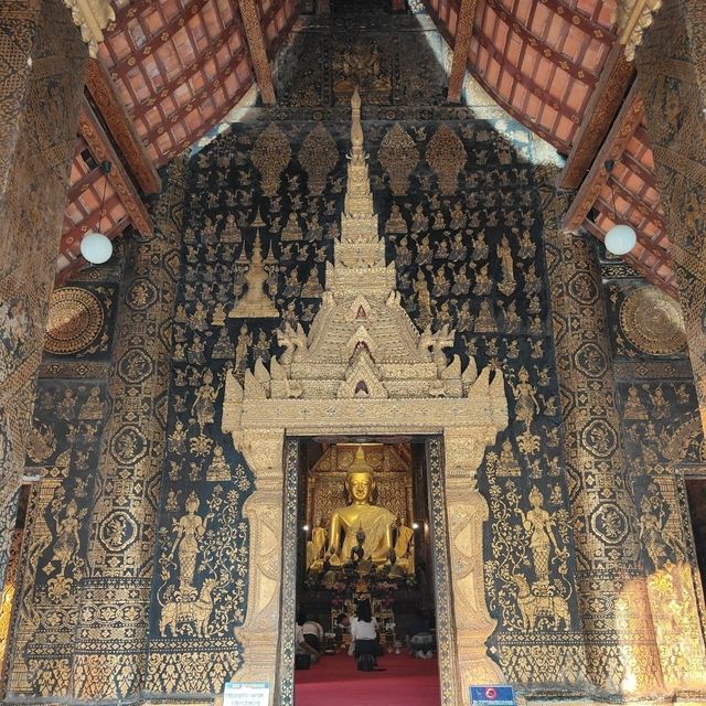 UNESCO Heritage Gem: Wat Xieng Thong, The Jewel of Luang Prabang