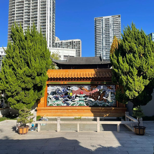 A Peaceful Oasis in the City