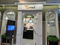 the Coral Lounge สนามบินนานาชาติเชียงใหม่